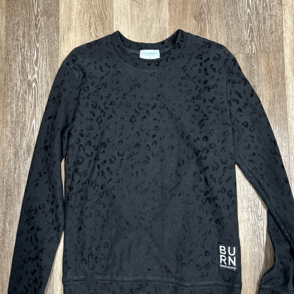 Burn Boot Camp Sweatshirt Black Velvet Leopard On Black Love Yourself Women’s XS